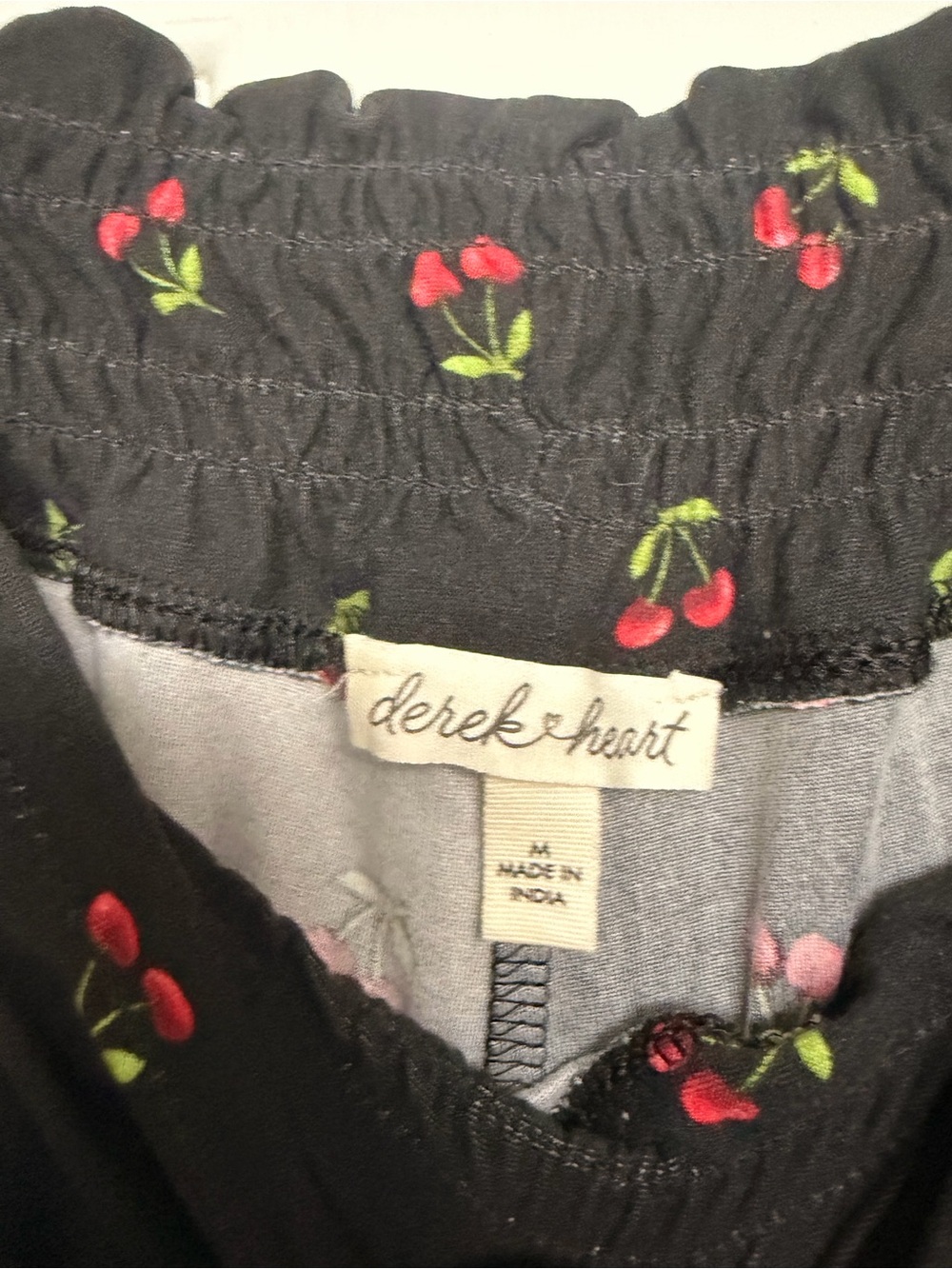 Derek Heart Black Shorts with Red Cherry Print 🍒 - Picture 4 of 4